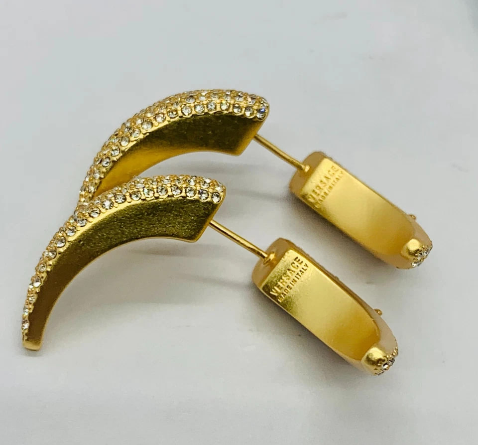 Auth VERSACE Rhinestone Horn Earrings - Pre owned / LC4559